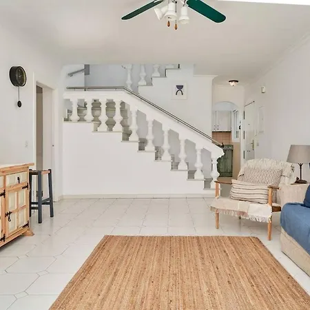 Feriehus Casa Oliva Sea View *