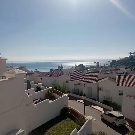 Casa Oliva Sea View *